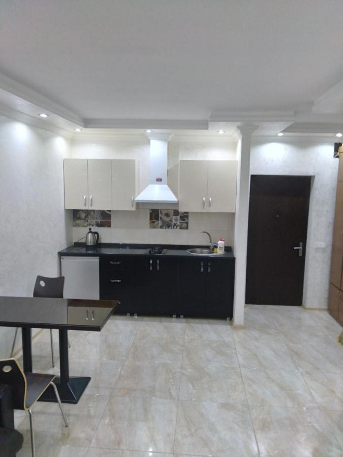 Apartment Melashvili 4 Batumi Exterior foto